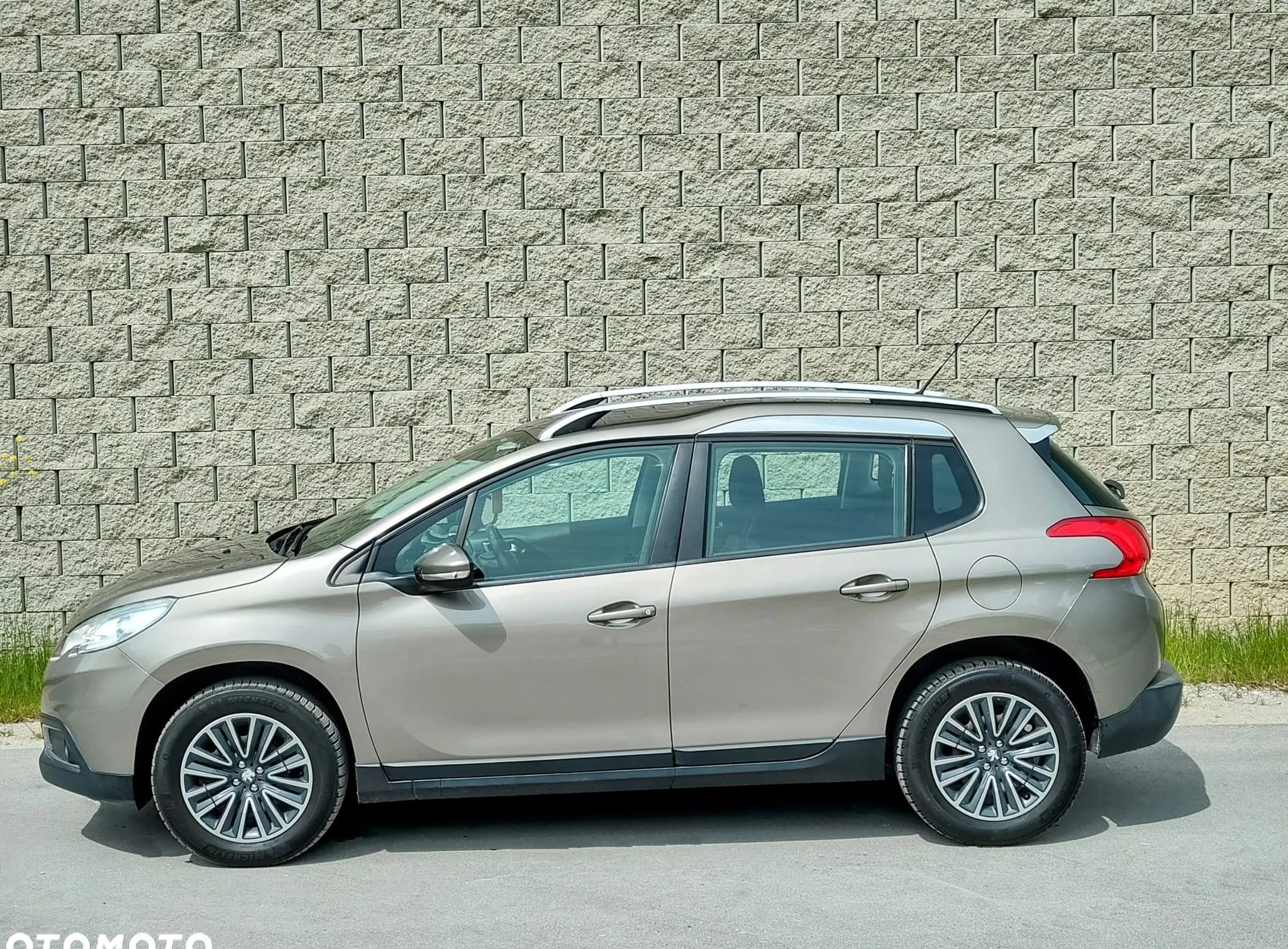Peugeot 2008 cena 36700 przebieg: 134000, rok produkcji 2013 z Łódź małe 277